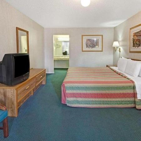 Knights Inn South Houston Tx ภายนอก รูปภาพ